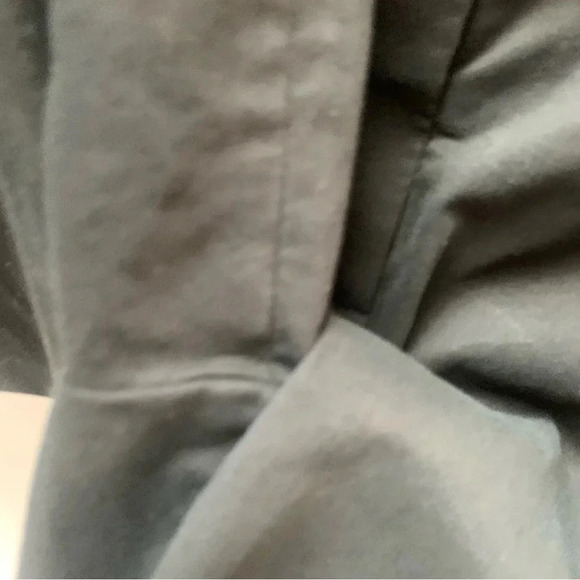 Burberry Black Golf Shorts  12 - Picture 7 of 11